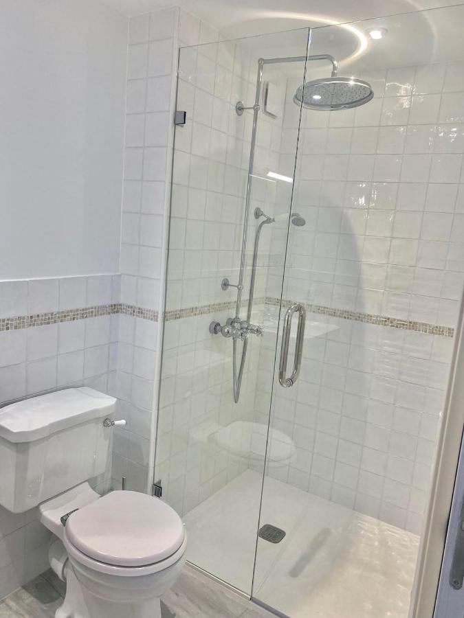 Bed and Breakfast Noubar Cenevieres Экстерьер фото